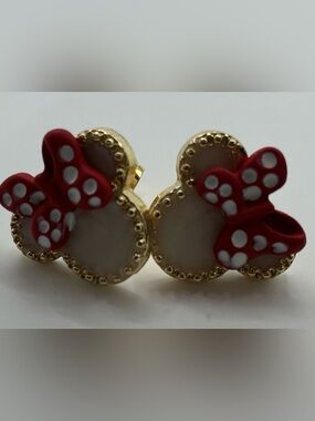 RED BOW MOUSE MINNIE INSPIRED GOLDTONE AND MOP